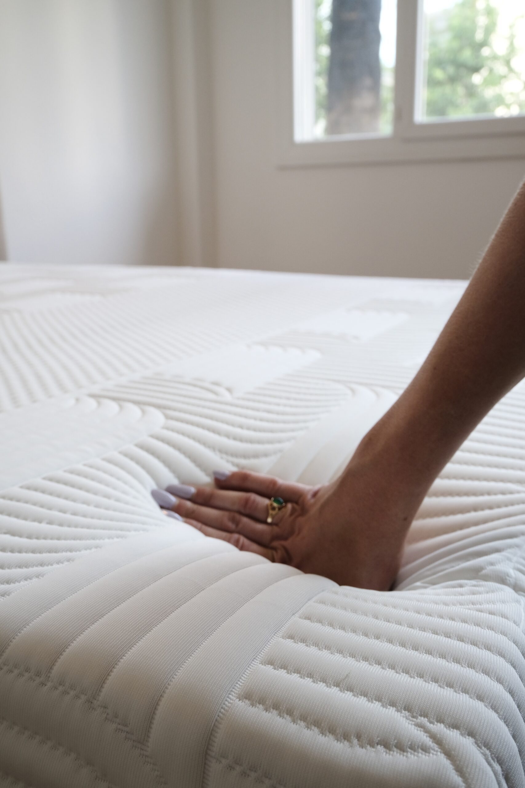 Emma Performance matras, hand drukt in het ligoppervlak tijdens onze test